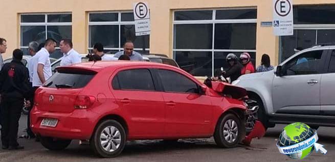 Rotina Motorista Invade Preferencial Em Cruzamento E Causa Acidente