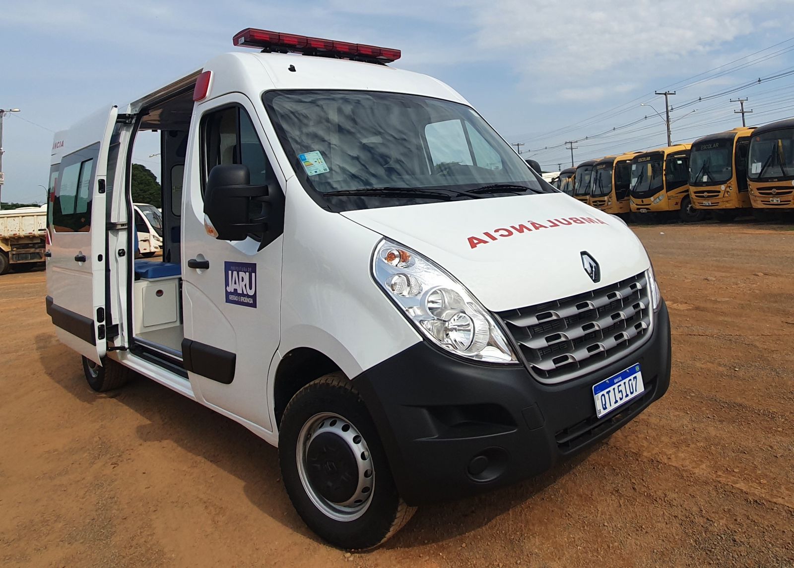 Prefeitura de Jaru adquire mais uma ambulância; veículo foi comprado em parceria com a câmara de vereadores - News Rondônia