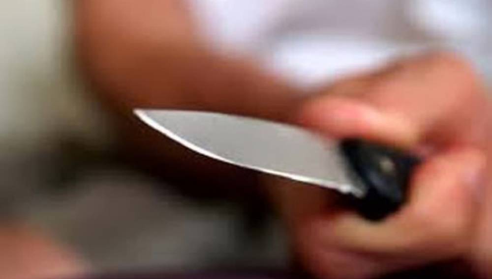 Usando faca, dois homens e uma mulher assaltam casal para roubar rede durante a madrugada - News Rondônia