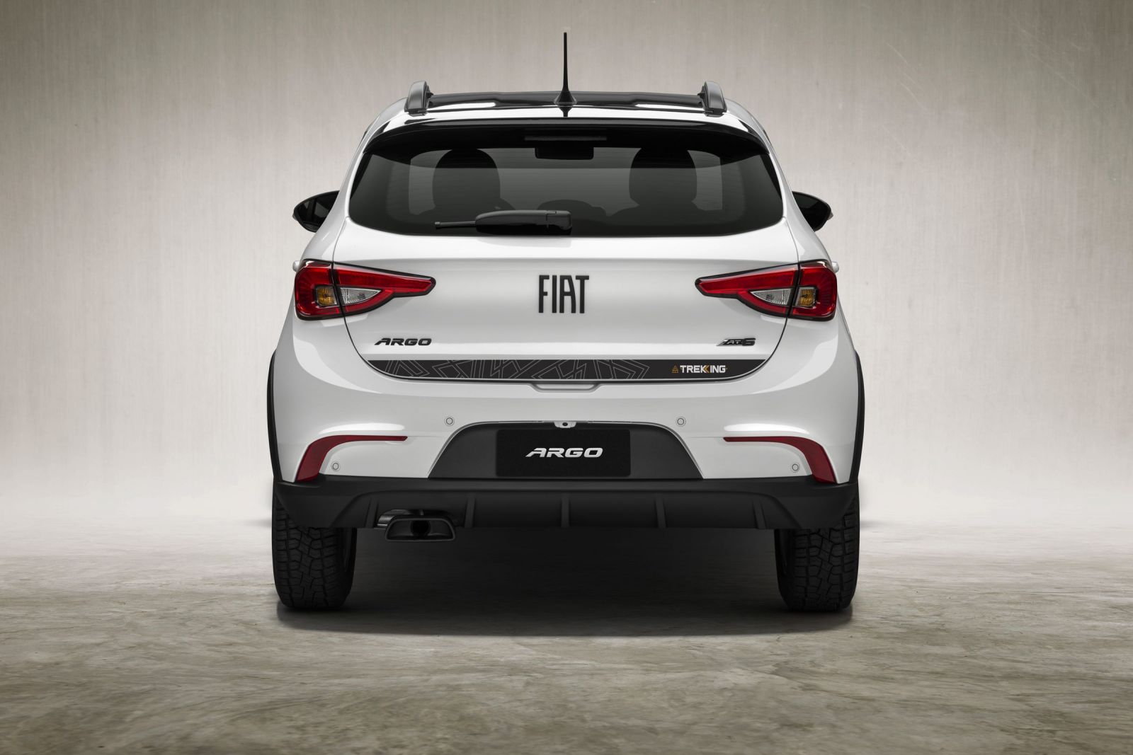 Fiat Argo oferece mais potência para a versão Trekking - News Rondônia