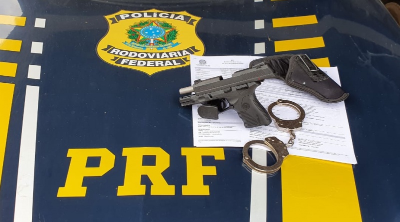 Em Vilhena/RO, PRF apreende uma pistola Taurus carregada e municiada com 9 cartuchos - News Rondônia