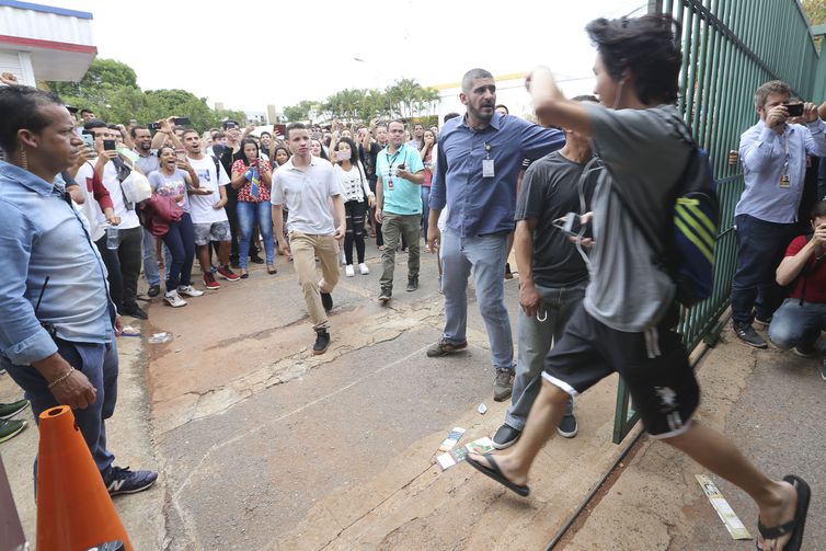 PROFESSORES DÃO DICAS PARA O SEGUNDO DIA DE PROVA DO ENEM - News Rondônia