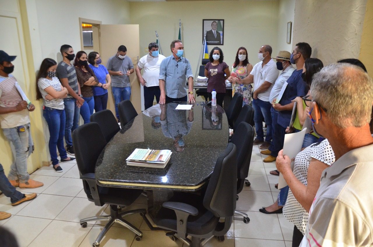 Moradores de Rolim de Moura são beneficiados com expedição da escritura pública pelo programa Título Já - News Rondônia