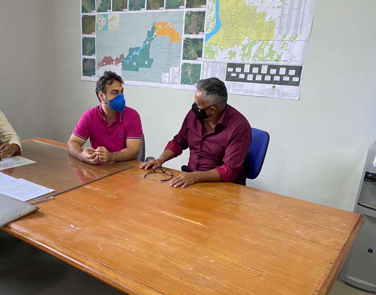 Vereador Valtinho Canuto visita Superintendente dos Distritos e cobra melhoria para a região do baixo madeira - News Rondônia