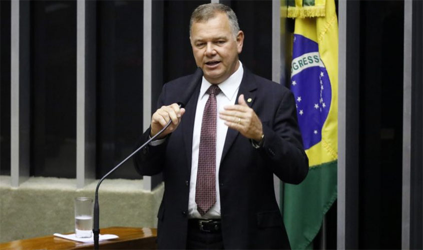 Única prioridade a partir de agora tem que ser a produção de vacinas, para não perdemos milhões de vidas - News Rondônia