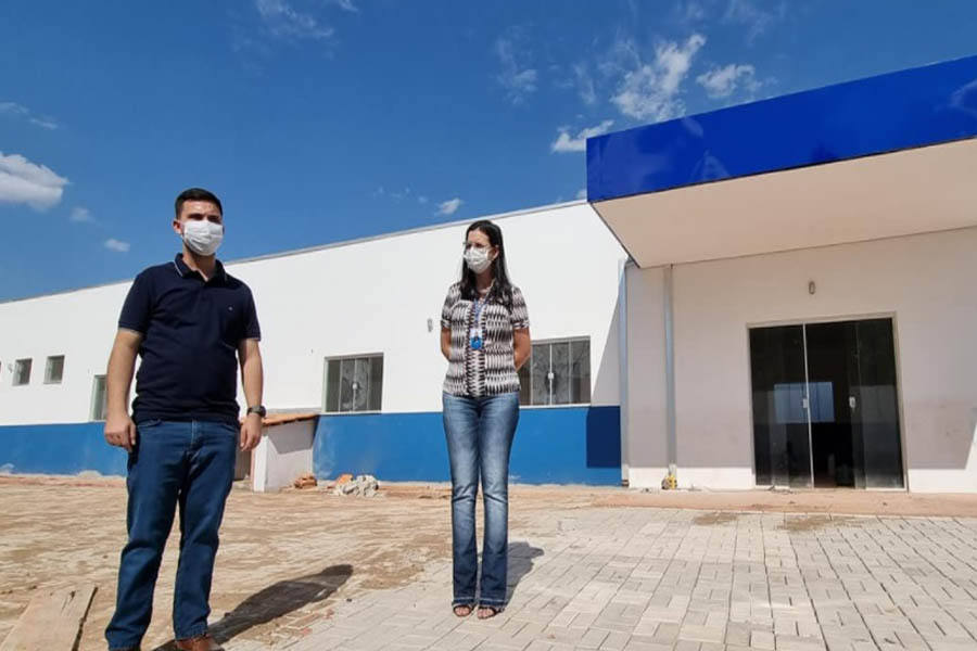 Prefeito confere últimos detalhes para a inauguração do Centro de Saúde do setor 08 - News Rondônia