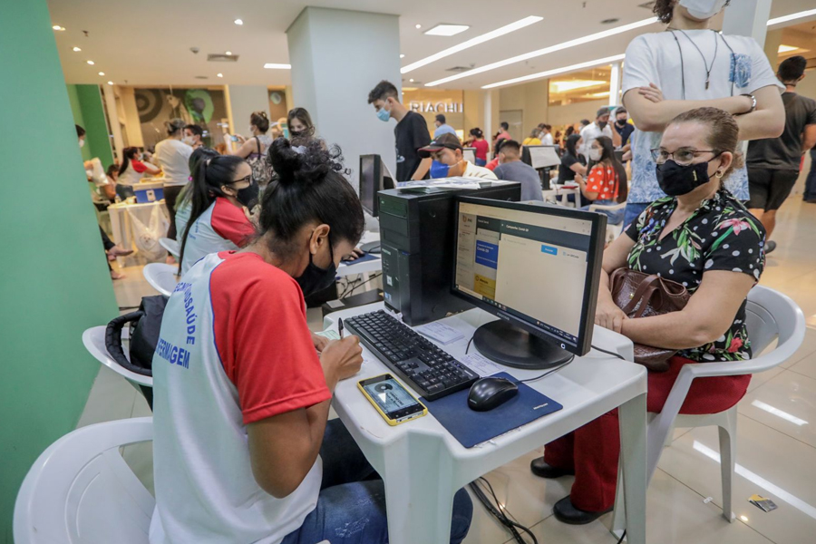 Porto Velho retoma vacinação nas unidades de saúde e amplia horário no shopping - News Rondônia