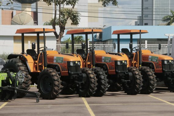 Governo entrega mais de R$ 2 milhões em equipamentos e maquinários para modernizar e fortalecer a agricultura familiar em Rondônia - News Rondônia