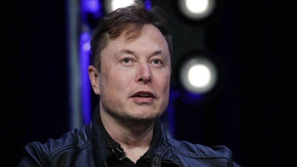 Elon Musk deixa de ser 2º homem mais rico do mundo com queda das ações da Tesla - News Rondônia