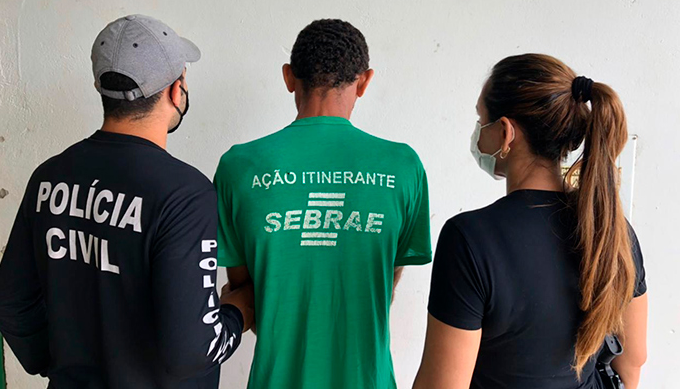 Decretada a prisão de pai e padrasto acusados de estuprar irmãs de 17 e 10 anos - News Rondônia