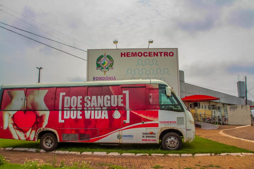 DOAÇÃO - Servidores se unem para contribuir com reabastecimento do estoque de sangue da Fhemeron - News Rondônia