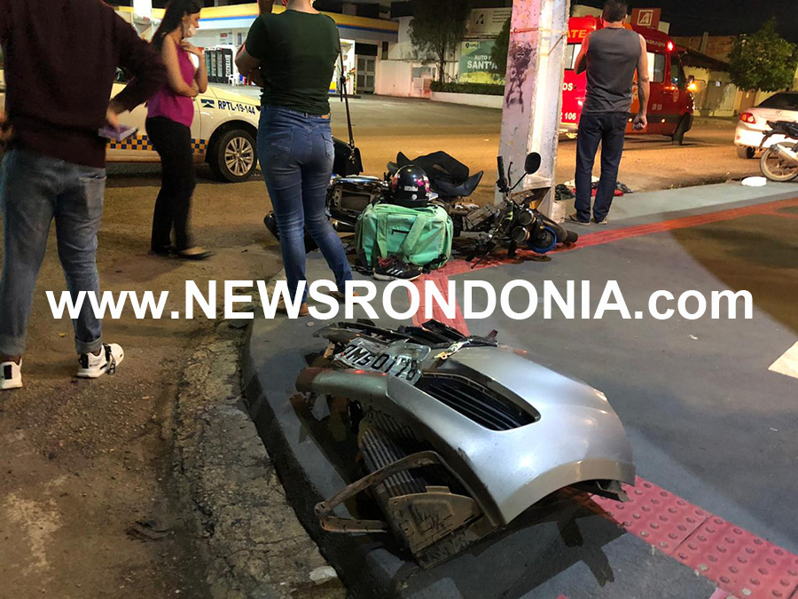 Motoboy é atingindo por carro na contra mão em cruzamento no centro de Porto Velho - News Rondônia