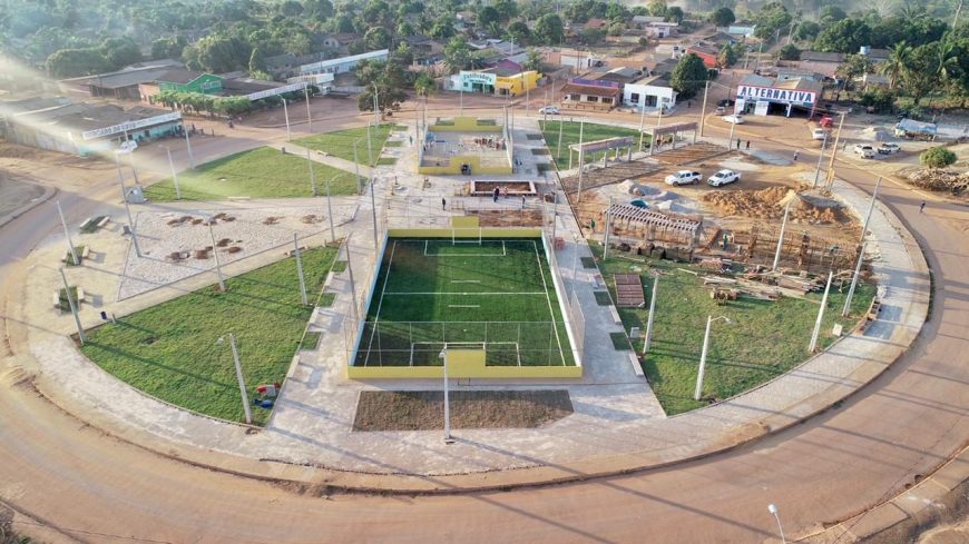 Governo investe e distrito de União Bandeirantes ganha praça pública para lazer e prática de atividades esportivas - News Rondônia