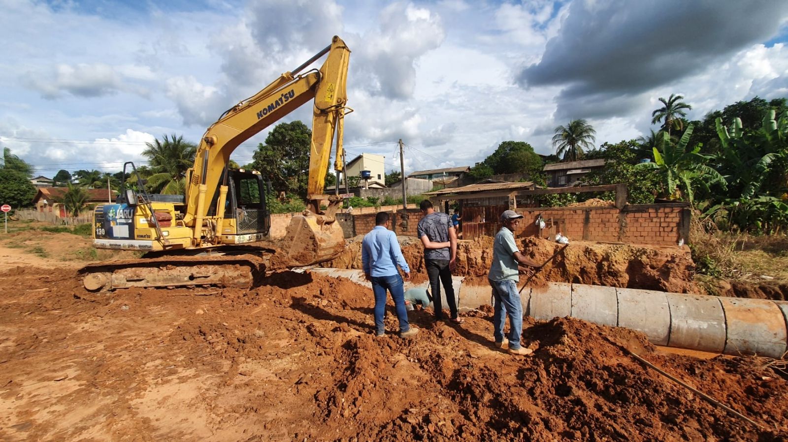 Prefeitura de Jaru realiza serviços de drenagem na Rua Afonso José no setor 04 - News Rondônia