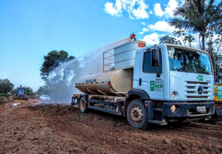 AÇÕES - Governo de Rondônia atende estradas no Vale do Guaporé para garantir trafegabilidade e acesso de comunidades à BR-429 - News Rondônia