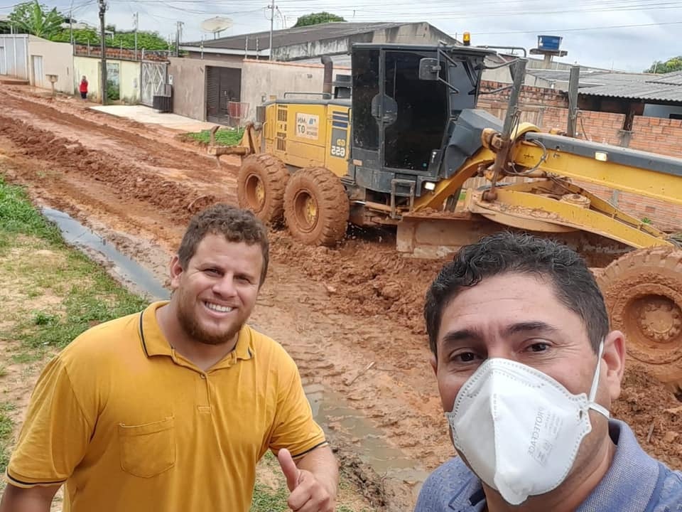 Prefeitura atende pedido do vereador Marcio Pacele e realiza limpeza e encascalhamento na rua Vasco da Gama - News Rondônia