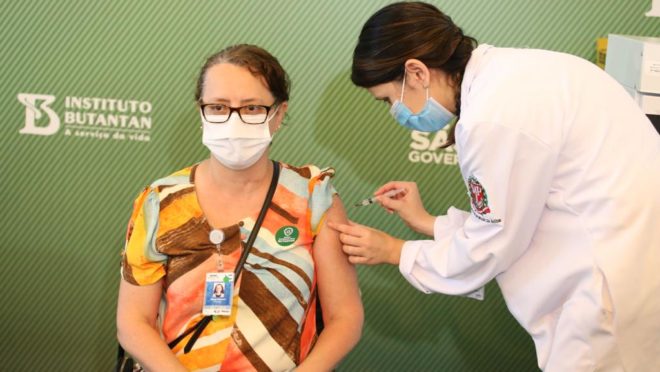 Vacinação contra Covid-19 corre risco de parar em pouco tempo - News Rondônia