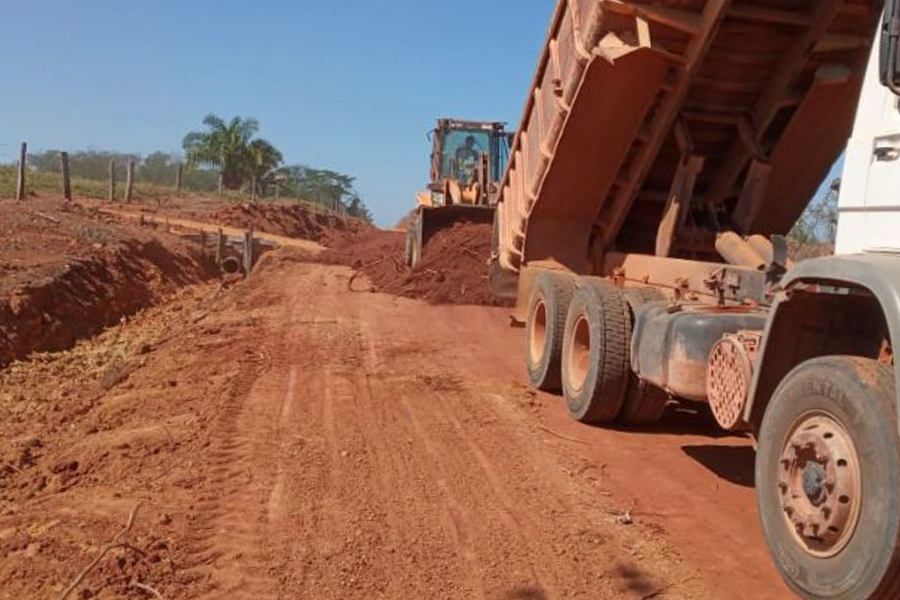 DER executa serviços de manutenção e melhorias na RO-489, em São Felipe dOeste - News Rondônia