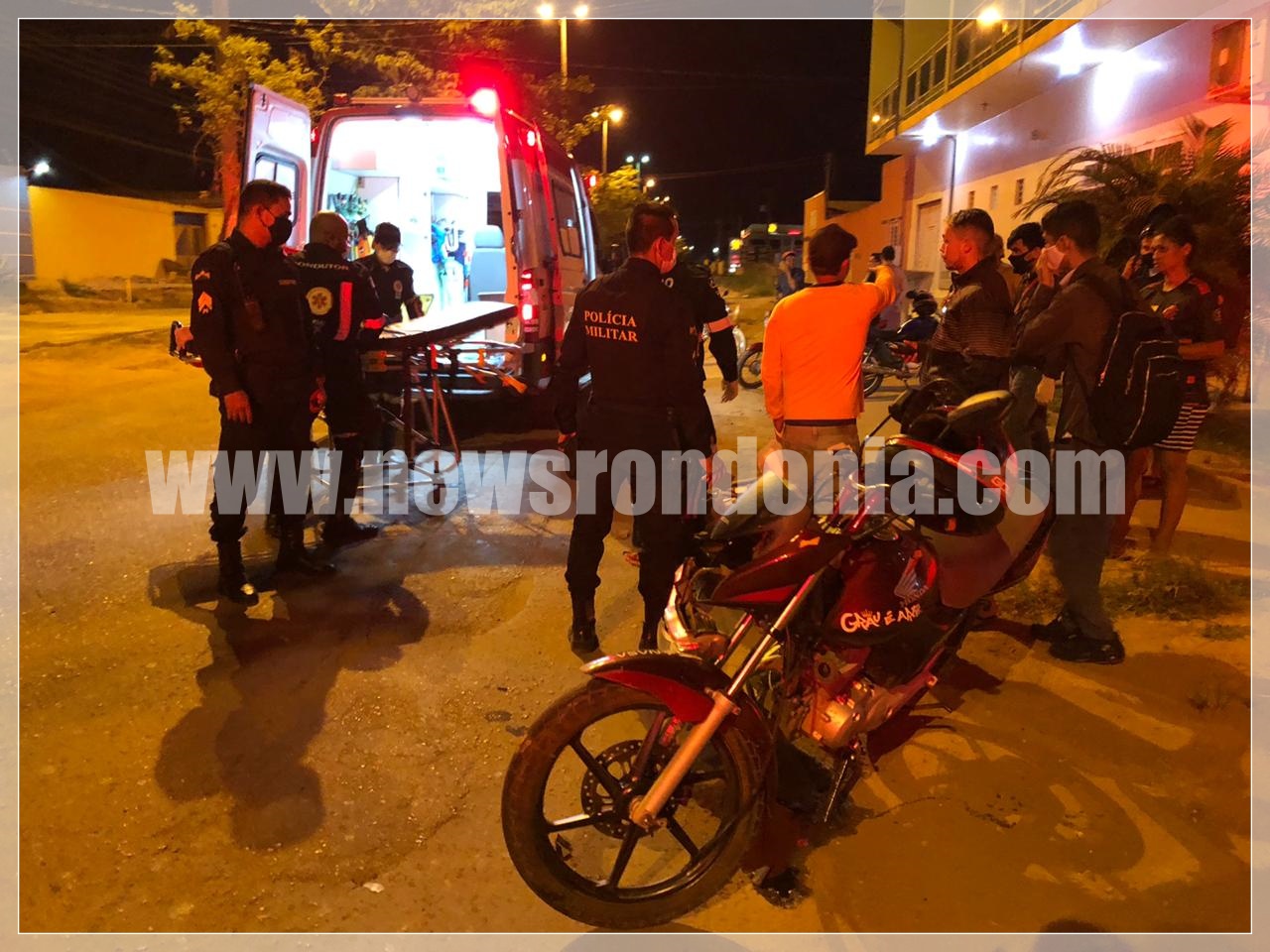 Motoboy fica em estado grave após bater de frente com carro na zona leste da capital - News Rondônia