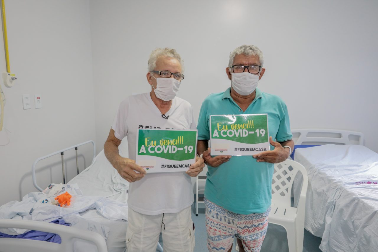 Pacientes graves recebem alta da UTI do Hospital de Campanha de Rondônia curados da Covid-19 e emocionam equipe médica - News Rondônia
