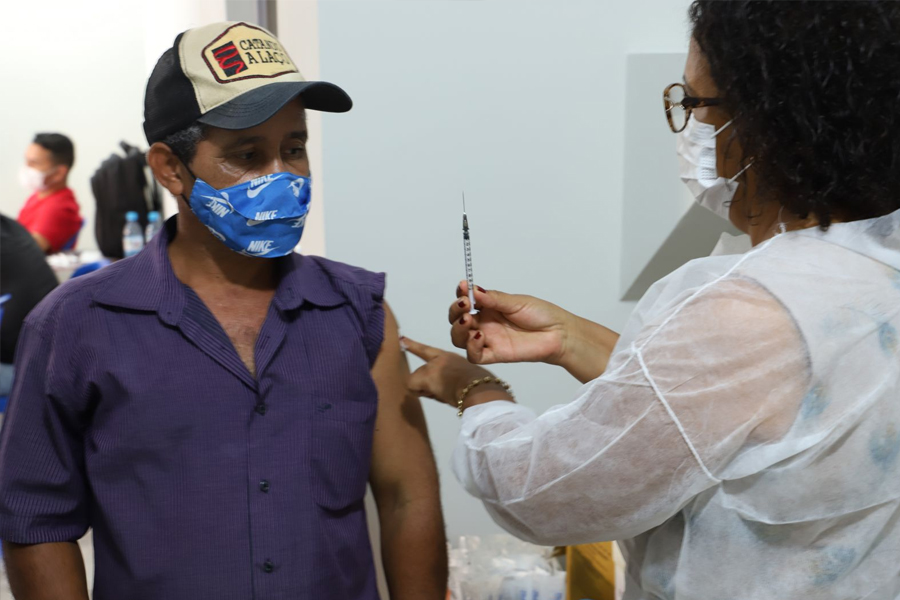 COVID-19 - Novo ponto de vacinação entra em funcionamento na Escola do Legislativo em Porto Velho - News Rondônia
