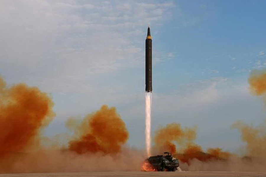 Coreia do Norte lança míssil balístico a partir de sistema ferroviário - News Rondônia