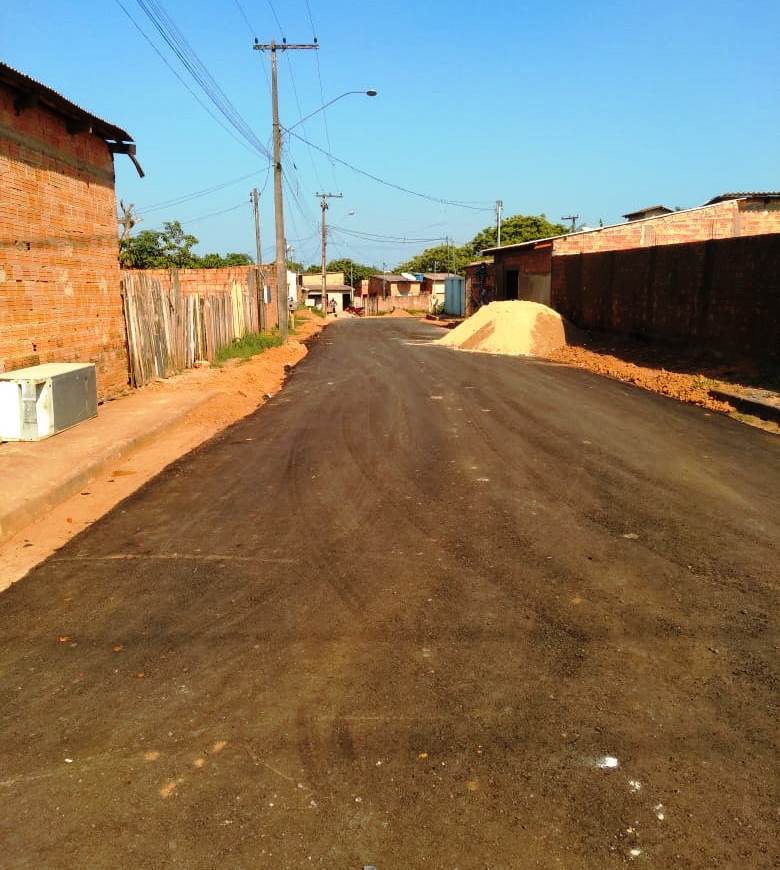 Prefeitura atende indicação do deputado Anderson Pereira e asfalta Rua no Castanheira - News Rondônia