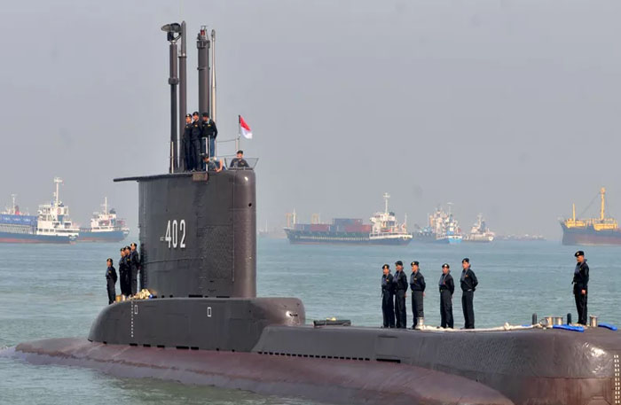 Marinha da Indonésia confirma que submarino afundou após encontrar destroços - News Rondônia