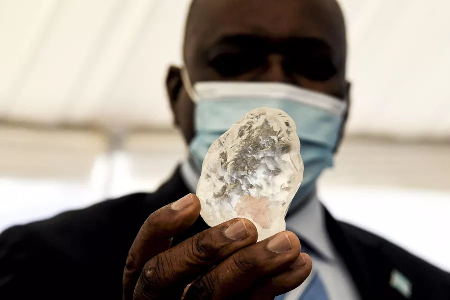 3º maior diamante do mundo é descoberto em Botsuana - News Rondônia