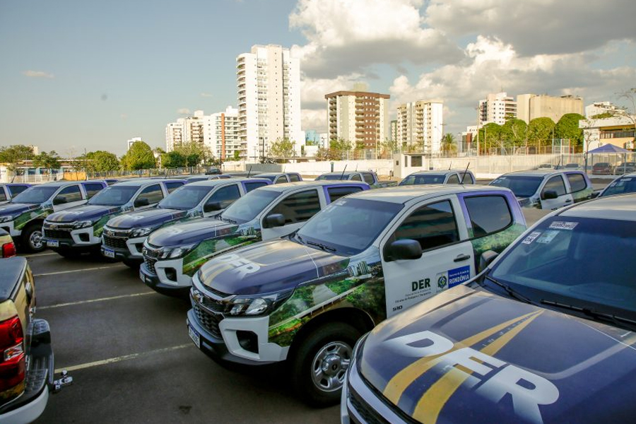 Veículos entregues pelo Governo de Rondônia fortalecem ações desenvolvidas pelo DER - News Rondônia