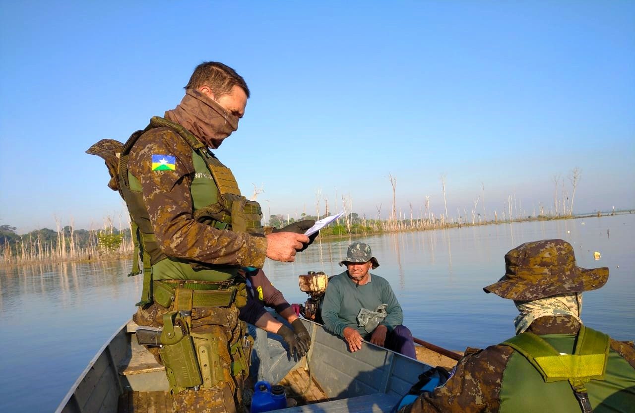 Batalhão de Polícia Ambiental realiza fiscalização para combater pesca clandestina em Rondônia - News Rondônia