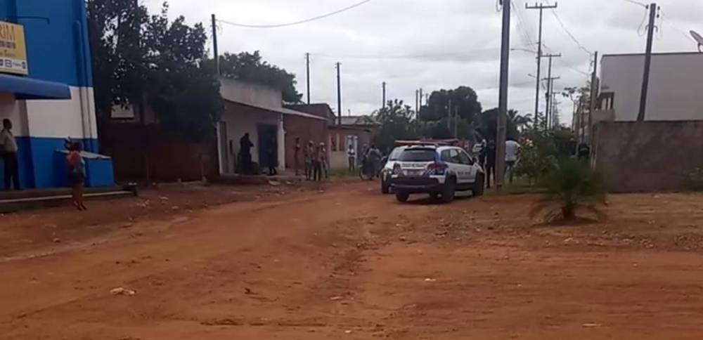 Identificado cadeirante que ficou em estado grave após ser baleado; ele usava tornozeleira e cumpria prisão domiciliar - News Rondônia