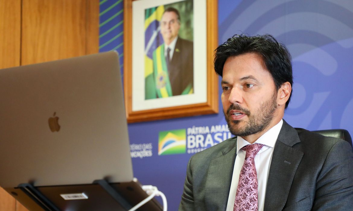 Fábio Faria assina portaria de criação do programa Digitaliza Brasil - News Rondônia