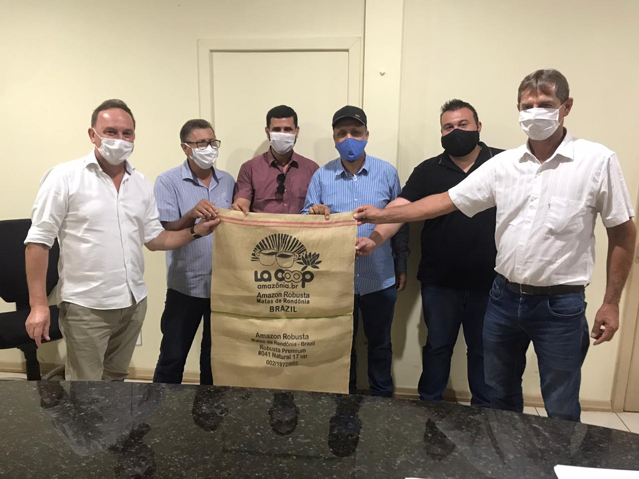 Cooperativas de Produtores de café agradecem apoio do prefeito Luizão do Trento - News Rondônia
