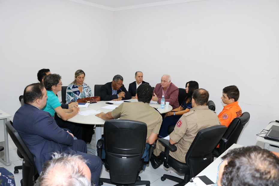 REUNIÃO NO MPRO DISCUTE REGULARIZAÇÃO DAS ESCOLAS QUE AINDA NÃO POSSUEM PROJETO CONTRA INCÊNDIO E PÂNICO - News Rondônia