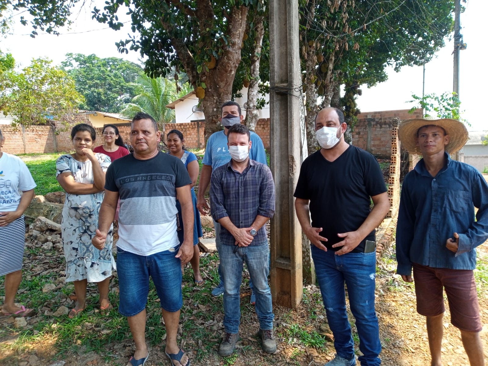 Vereador Wanoel Martins tem pedido atendido para encascalhamento no bairro Vila Candelária - News Rondônia