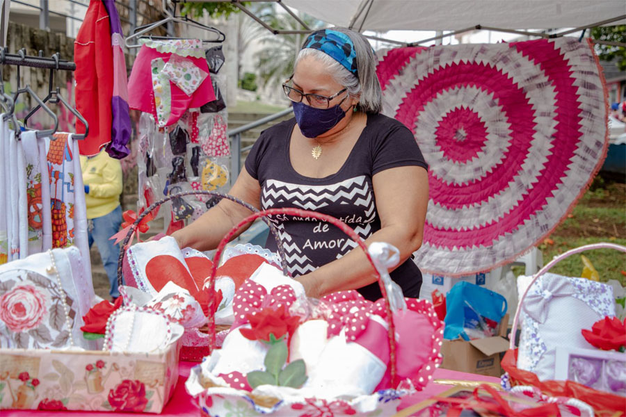 Feira da Mulher Empreendedora expõe produtos e colabora na geração de renda - News Rondônia