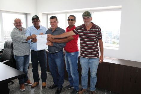 ASSPRONOV de Cujubim recebe equipamentos do deputado Edson Martins - News Rondônia