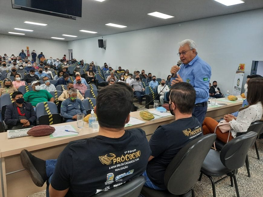 CACAUICULTURA - Fórum Pró Cacau reúne produtores rurais e busca impulsionar a produção em Rondônia - News Rondônia