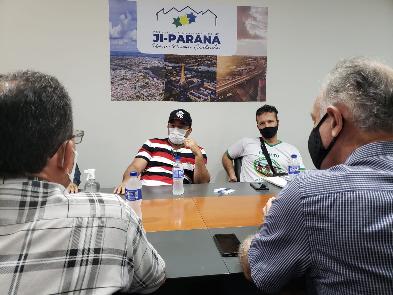 Avança Ji-Paraná entrega propostas ao executivo como sugestão para o Plano Diretor e o PPA - News Rondônia
