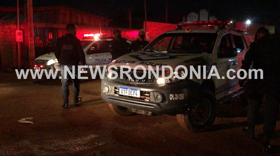 Suspeitos de carro invadem residência e tentam executar jovem no bairro Lagoa - News Rondônia