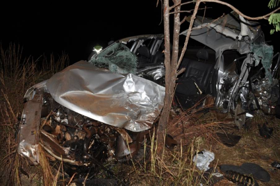 BR 364: Choque entre caminhão e caminhonete deixa dois mortos e dois feridos na BR 364 próximo de Vilhena - News Rondônia