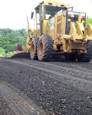 DER utiliza rejeito de asfalto em trechos da RO-475 que liga Vale do Paraíso a Rondominas - News Rondônia