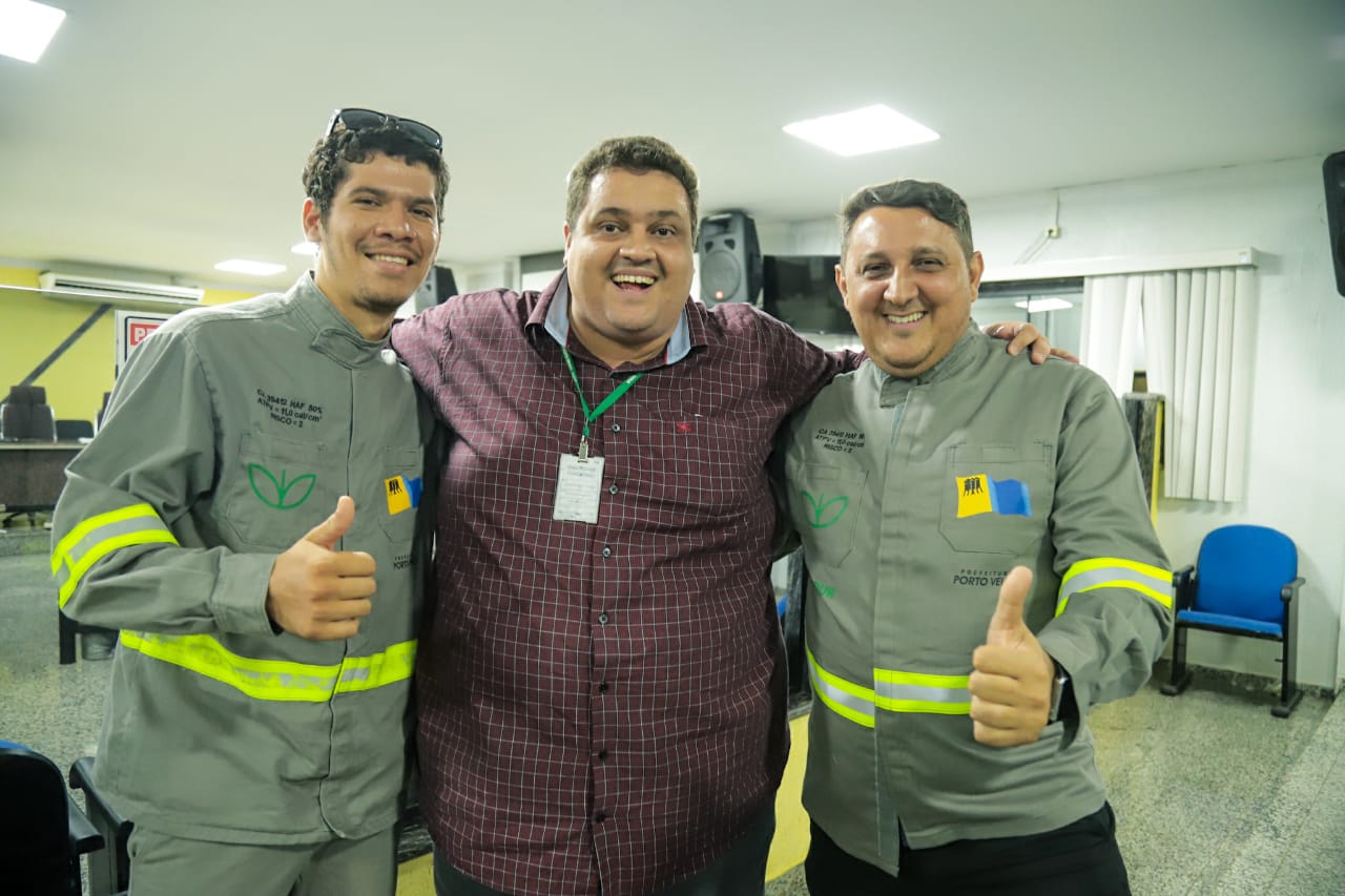 Vereador Júnior Cavalcante celebra a implantação de postes de iluminação na ponte do rio madeira - News Rondônia