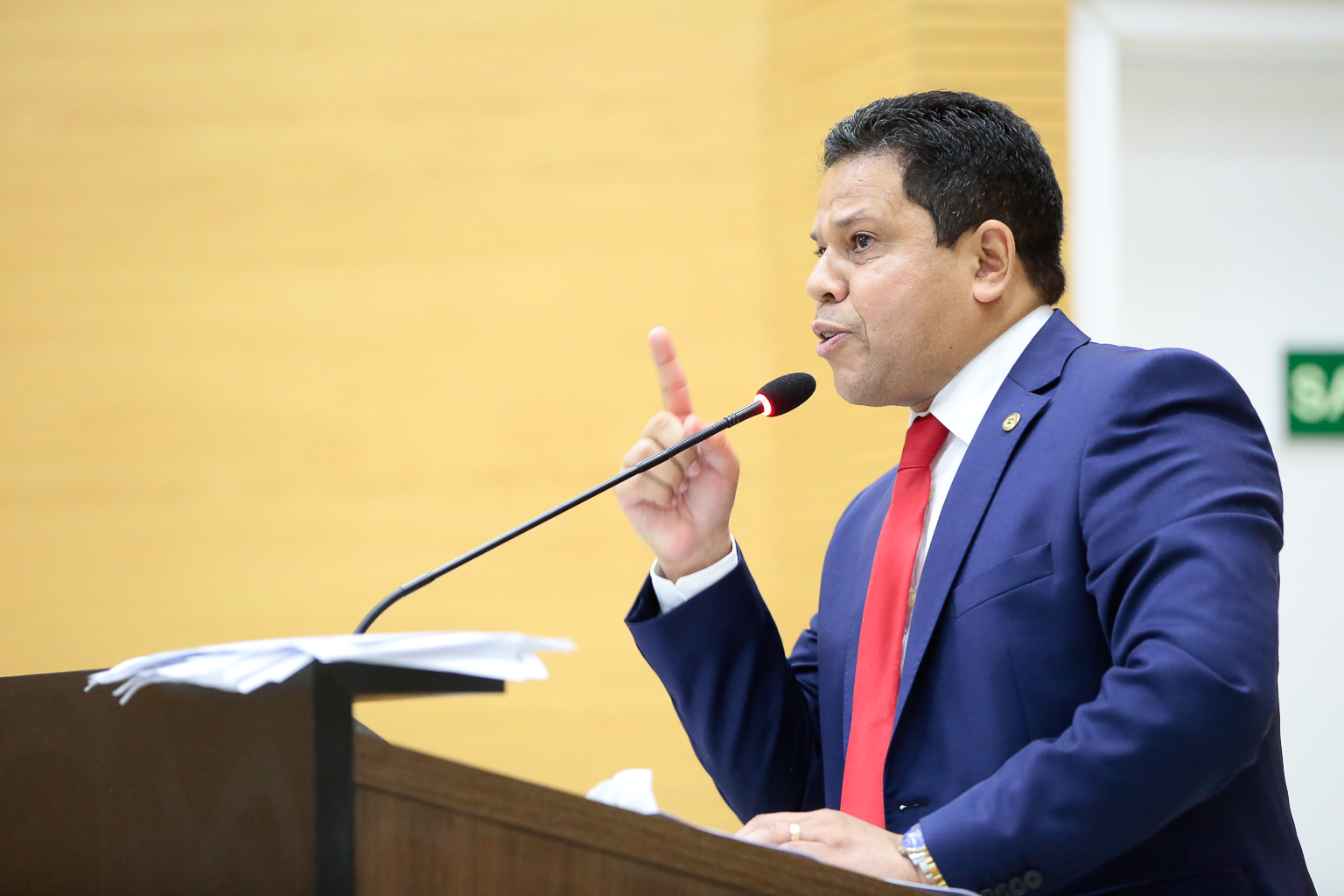 Jair Montes questiona quantidade de vacinas enviadas pelo Governo Federal à Rondônia - News Rondônia