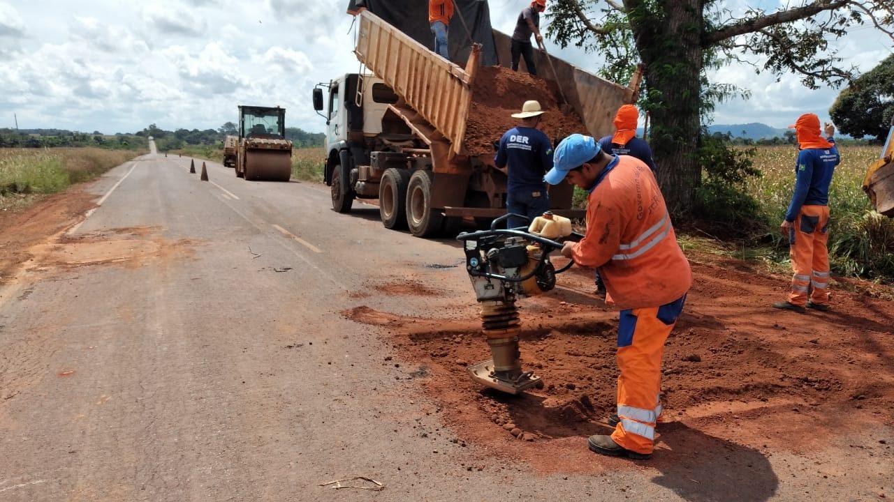 Governo de Rondônia recupera pontes nas rodovias 370, 499 e 497 e inicia operação tapa-buracos - News Rondônia