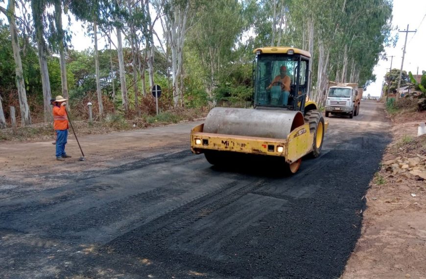 TAPA-BURACOS - DER finaliza serviços de manutenção asfáltica na RO-391, em Chupinguaia - News Rondônia