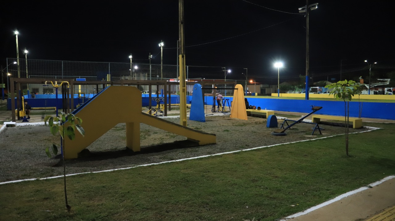 URBANISMO & LAZER - Prefeitura entrega praça do Parque Ceará - News Rondônia