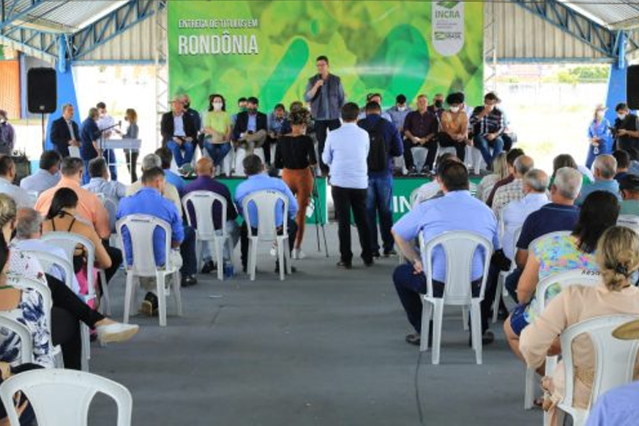 Mais de 14 mil propriedades rurais foram contempladas com a entrega de títulos provisórios e definitivos em Rondônia - News Rondônia