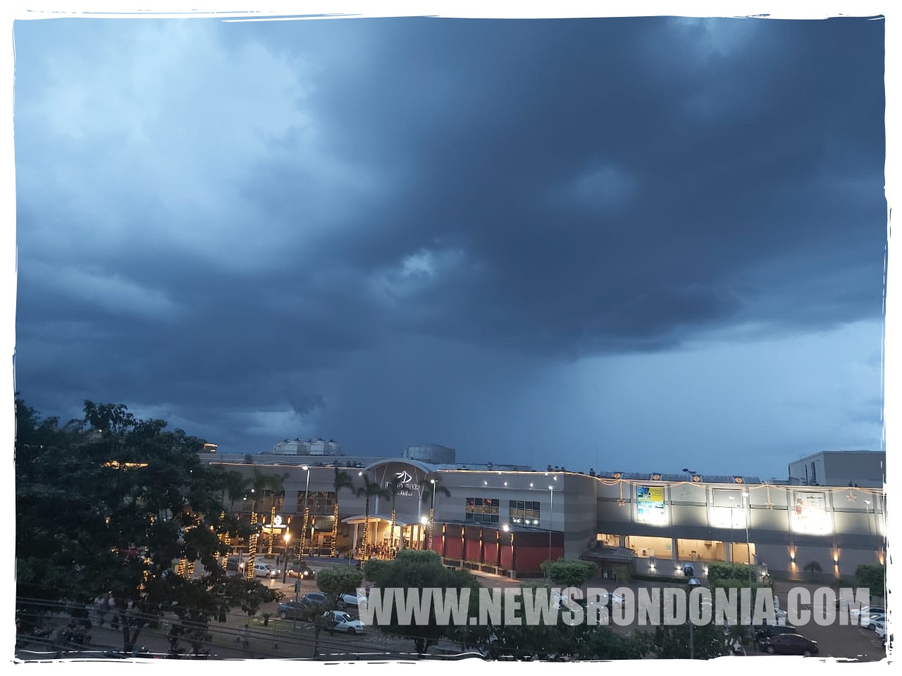 IMPRESSIONANTE: Internauta registra em foto início de chuva na capital - News Rondônia
